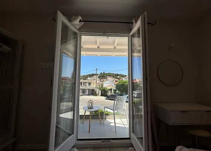 Mayflower Apartments